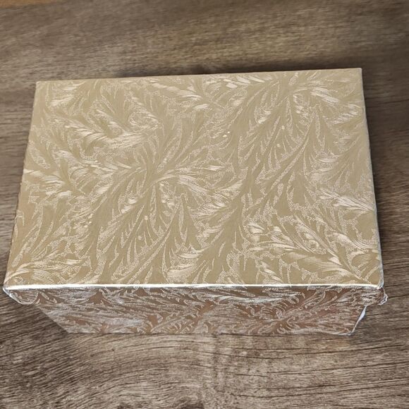 Mr. Christmas Musical Egg Ornament Hinged Trinket Box Madonna Nativity w/Box - Picture 3 of 14